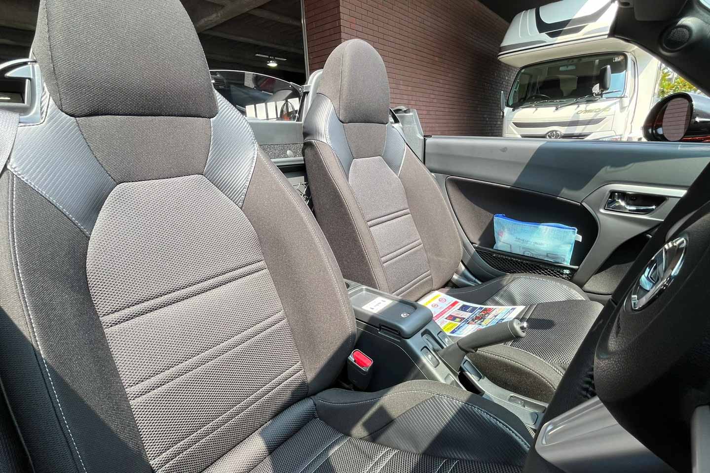 carImage